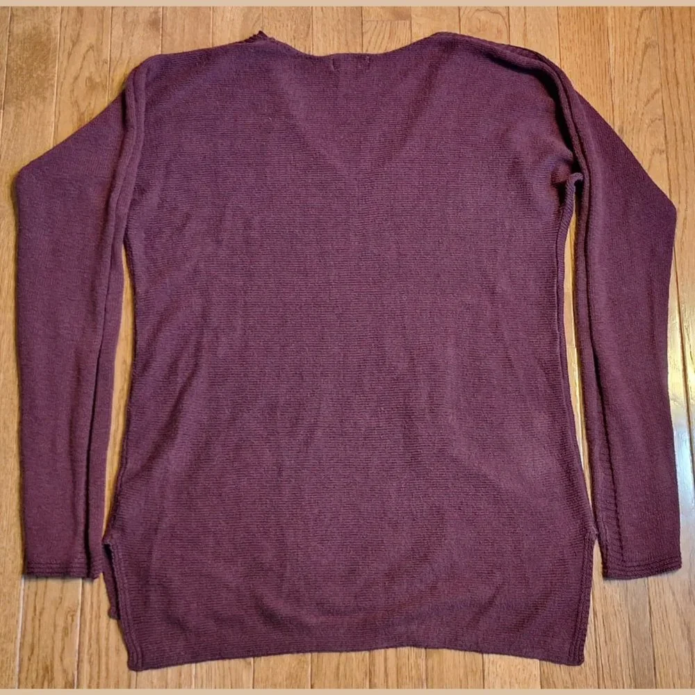 Old Navy Maroon V-Neck Pullover Medium Casual Travel Comfort Hipster Holiday Lux - Picture 2 of 6